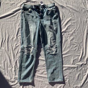 American Eagle Ripped Mom Jean